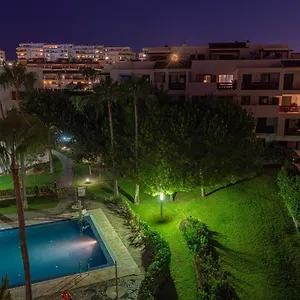  Apartment Beautiful Two Bedroom In Alamar